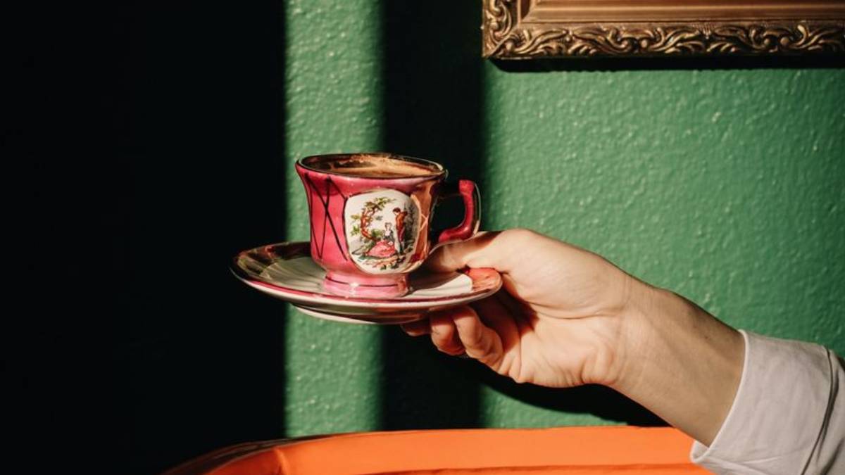 The Truth Behind Teacups and Saucers with TEA PARTY GIRL