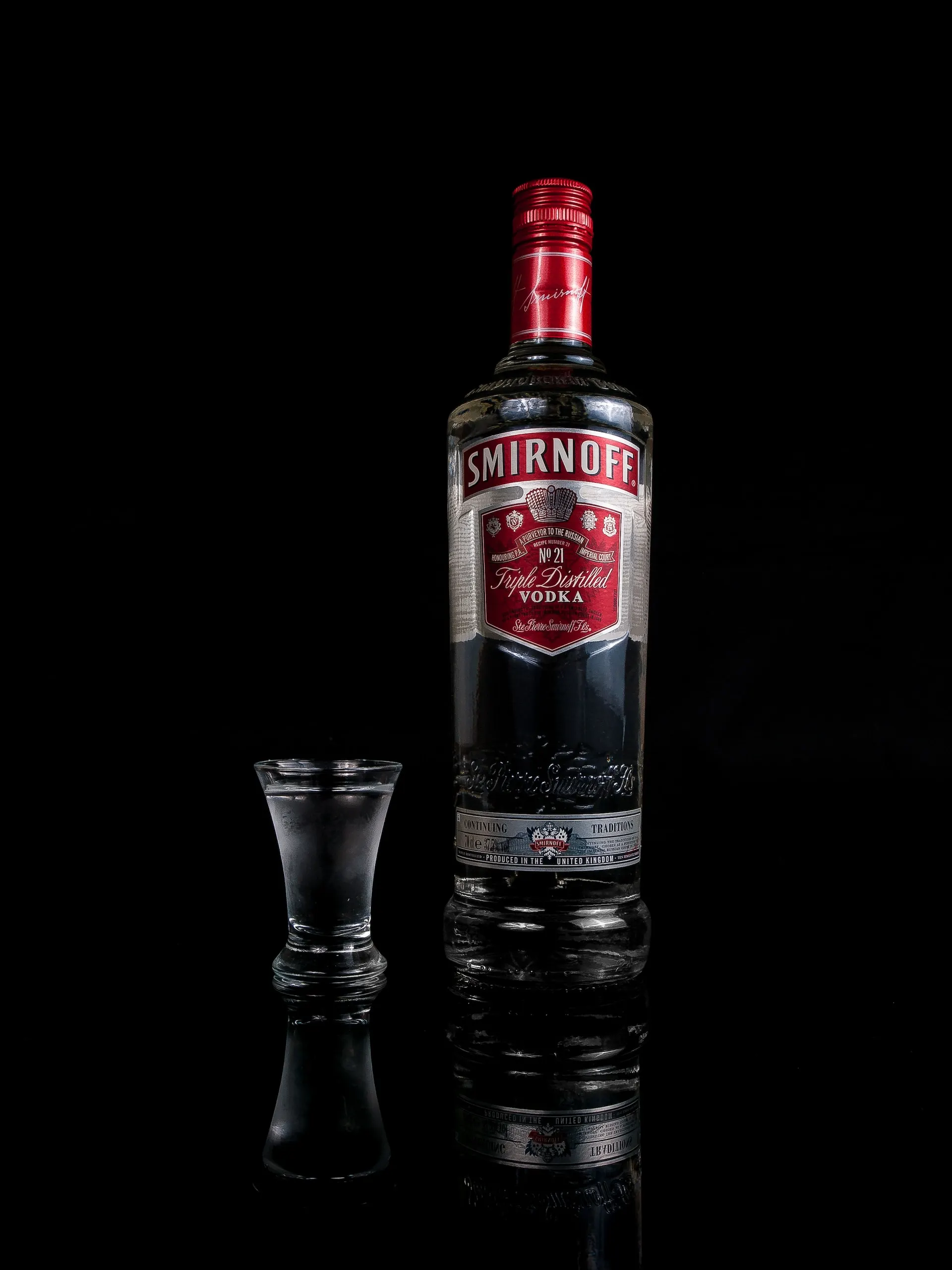 What Russians drink vodka out of - Russia Beyond