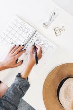 4 Ways To Take A Break Without Leaving Your Desktop